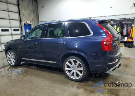 2017 Volvo Xc90 T6 z USA, uszkodzony, nr VIN YV4A22PL5H1105615